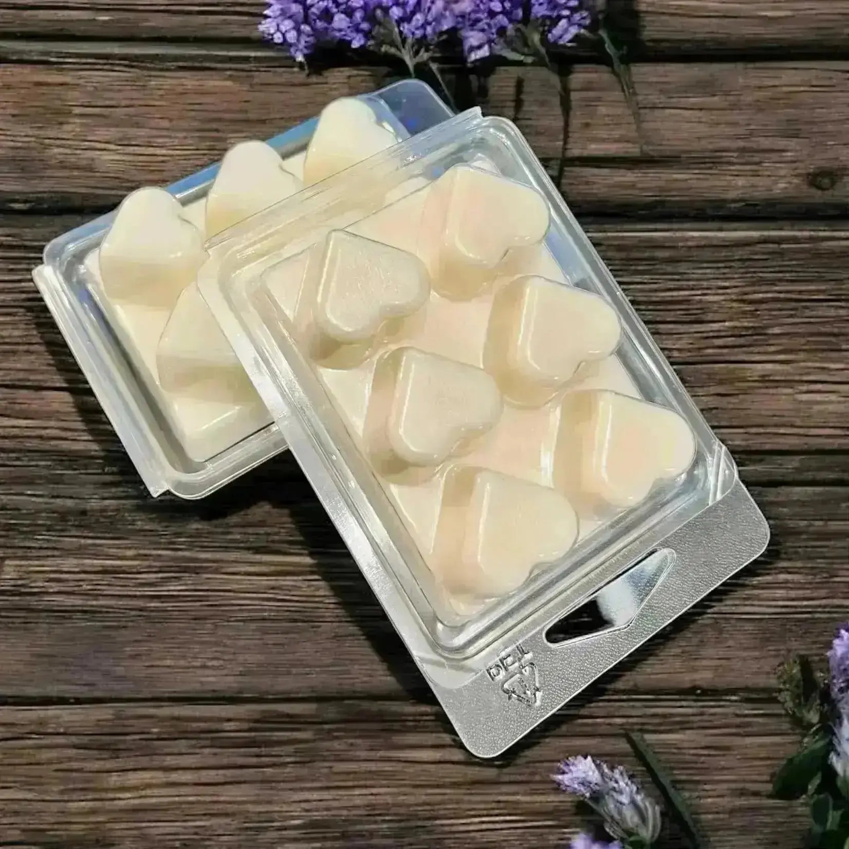 Fondant de cire ADÈLE brioche à la cannelle La Sultana Savonnerie | Savons et soins naturels faits main | Québec