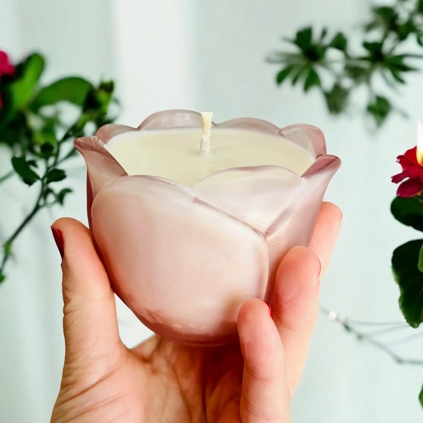 Bougie de soja BLOSSOM pot de verre en tulipe - La Sultana Savonnerie | Savons et soins naturels faits main | Québec