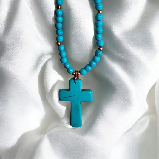 Pendentif et collier en turquoise La Sultana Savonnerie | Savons et soins naturels faits main | Québec