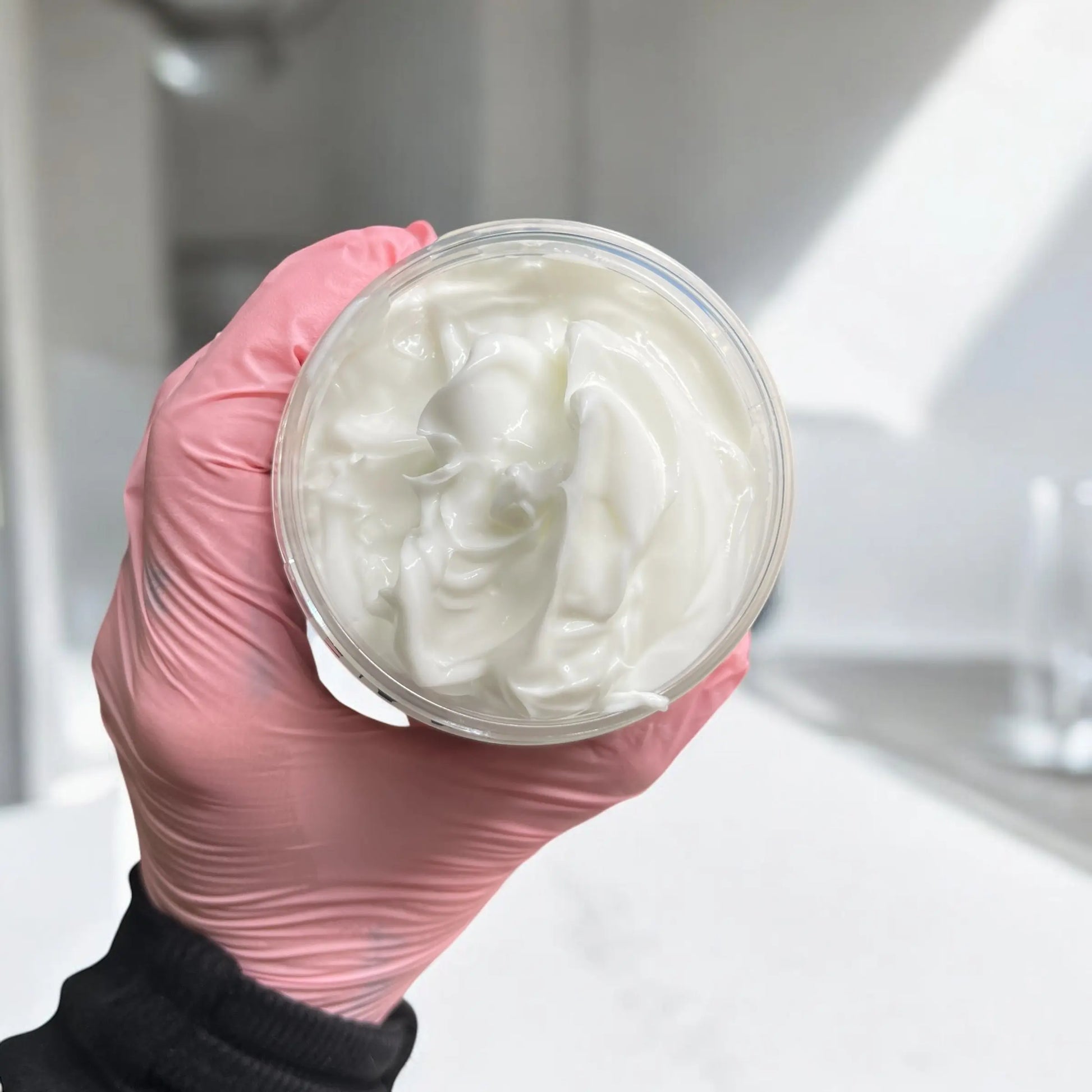 Lotion hydratante VIOLA lavande - La Sultana Savonnerie | Savons et soins naturels faits main | Québec