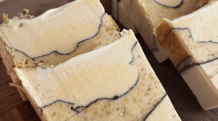 Comment choisir le meilleur savon naturel saponifié à froid de La Sultana Savonnerie ? Découvrez nos recommandations ! - La Sultana | Soins naturels québecois