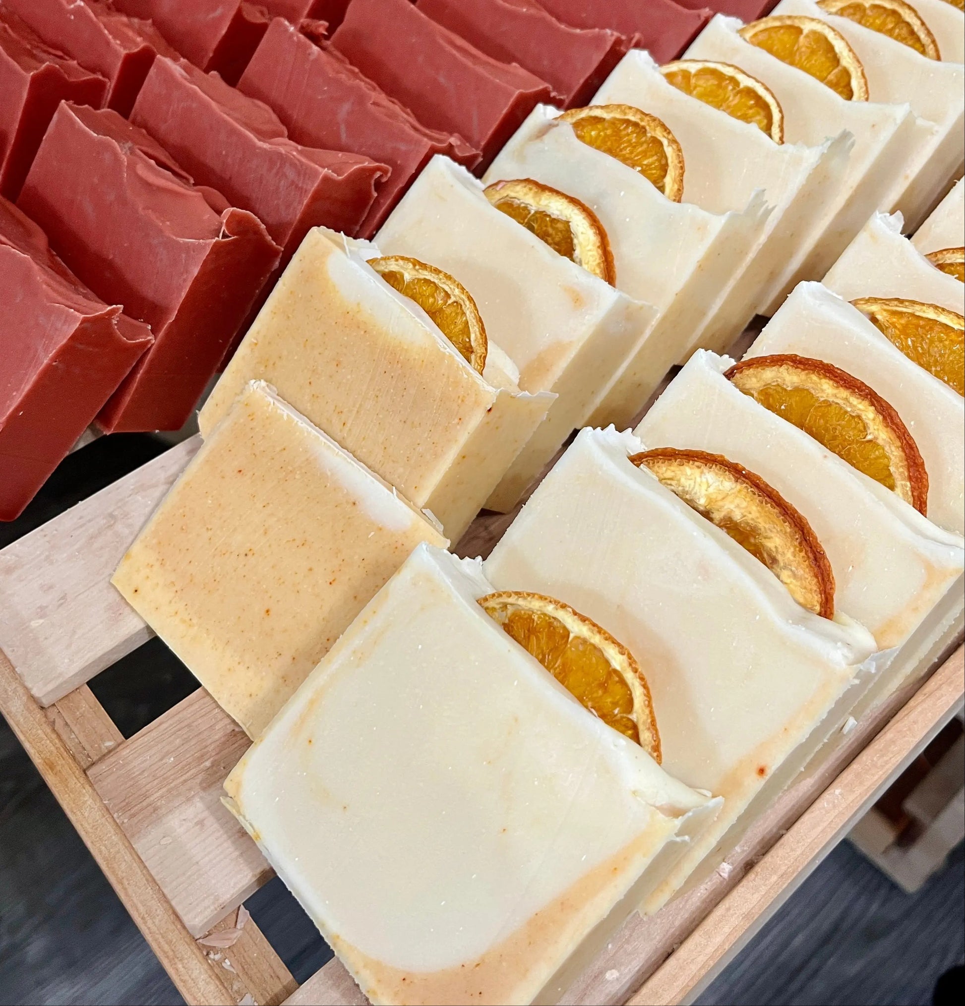 Savon au lait de coco ZEHRA jojoba et orange - La Sultana | Soins naturels québecois