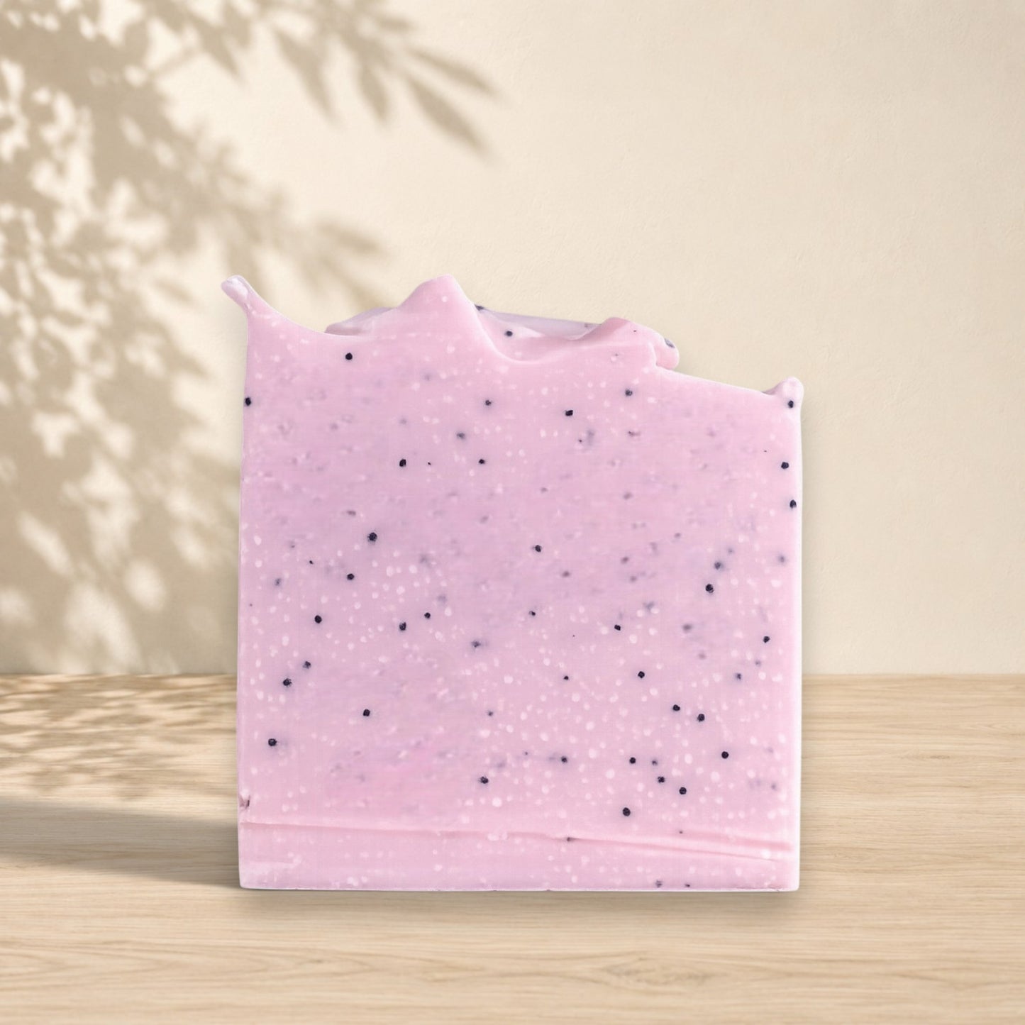 Savon exfoliant LILI graines de pavot, jojoba et pamplemousse - La Sultana | Soins naturels québecois