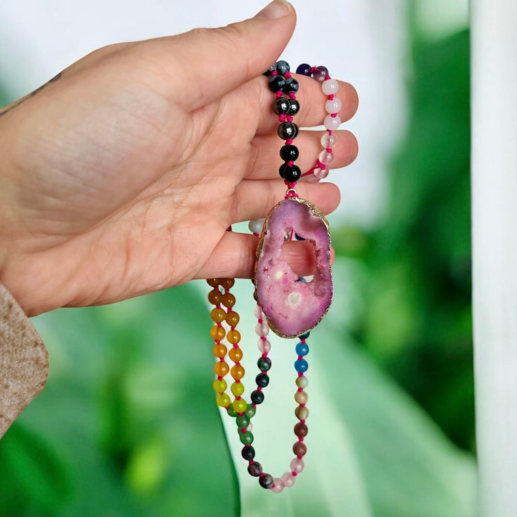 108 bead mala necklace with agate stone