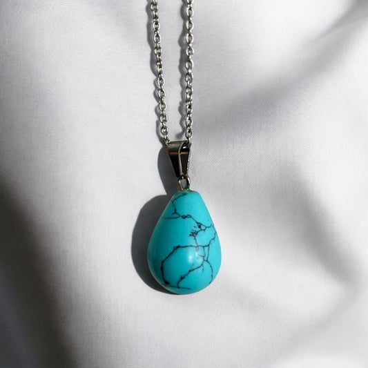 Turquoise pendant on 18-inch stainless steel chain