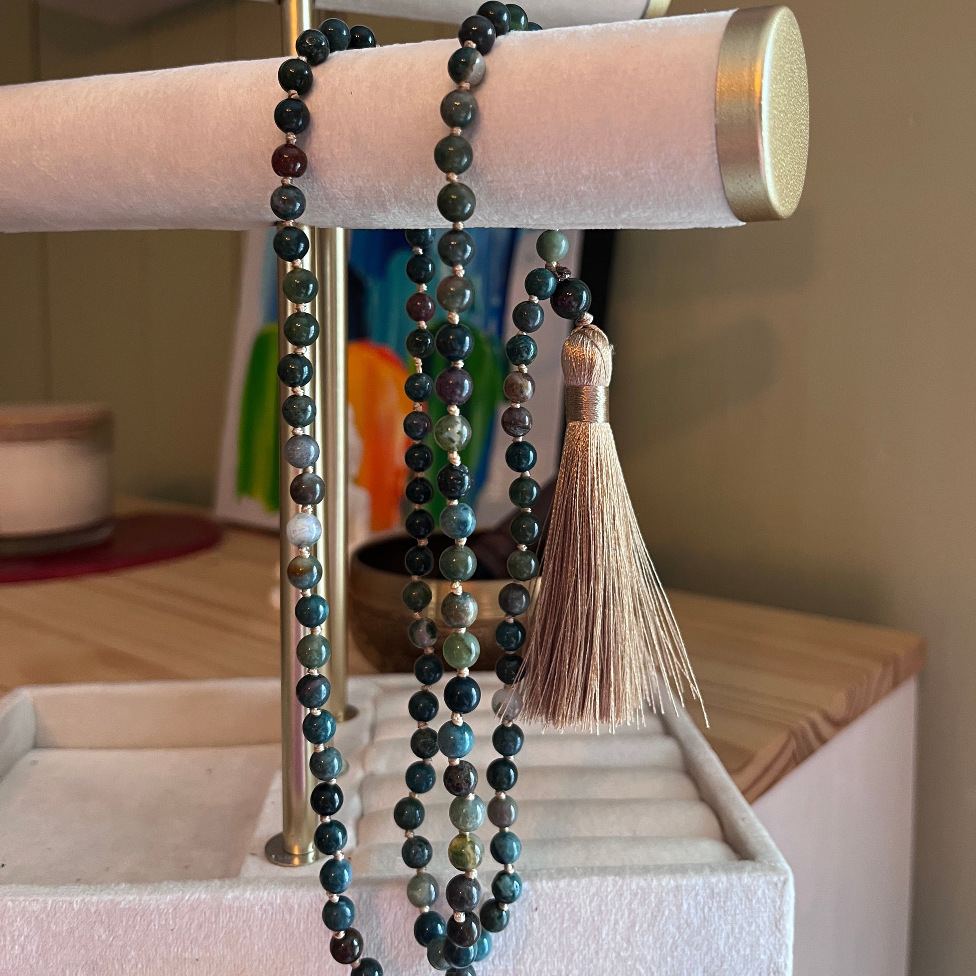 Collier mala (plusieurs modèles) - La Sultana | Soins naturels québecois