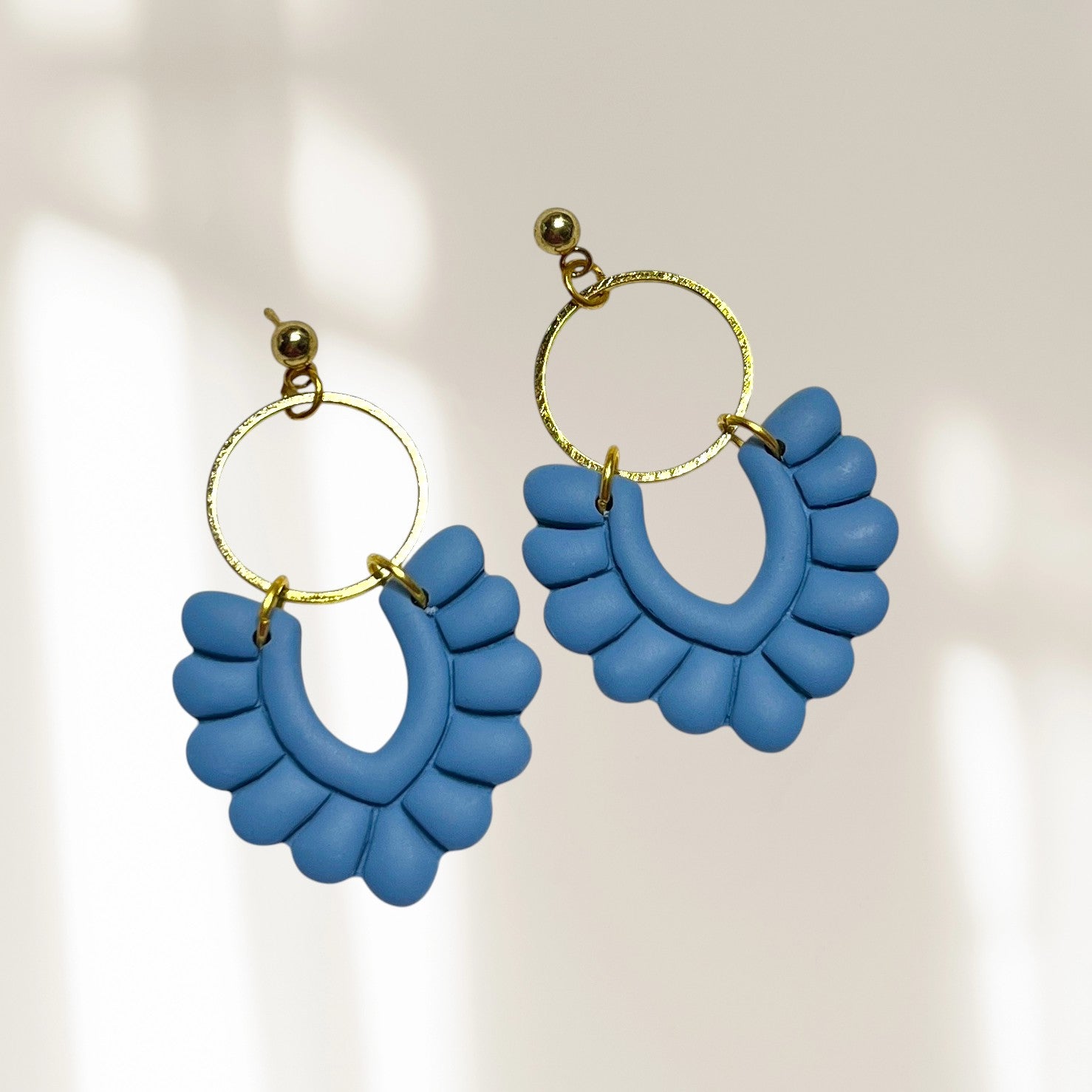 Boucles d'oreille en argile polymère (plusieurs modèles) - La Sultana | Soins naturels québecois