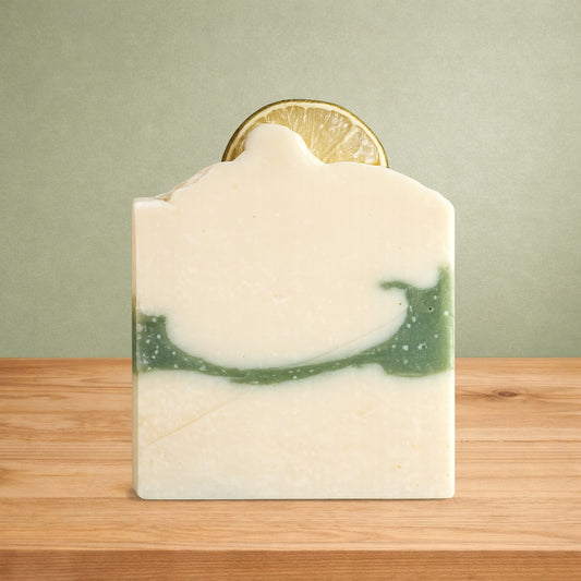 Savon au lait de coco ВAHECCA lime et eucalyptus - La Sultana | Soins naturels québecois