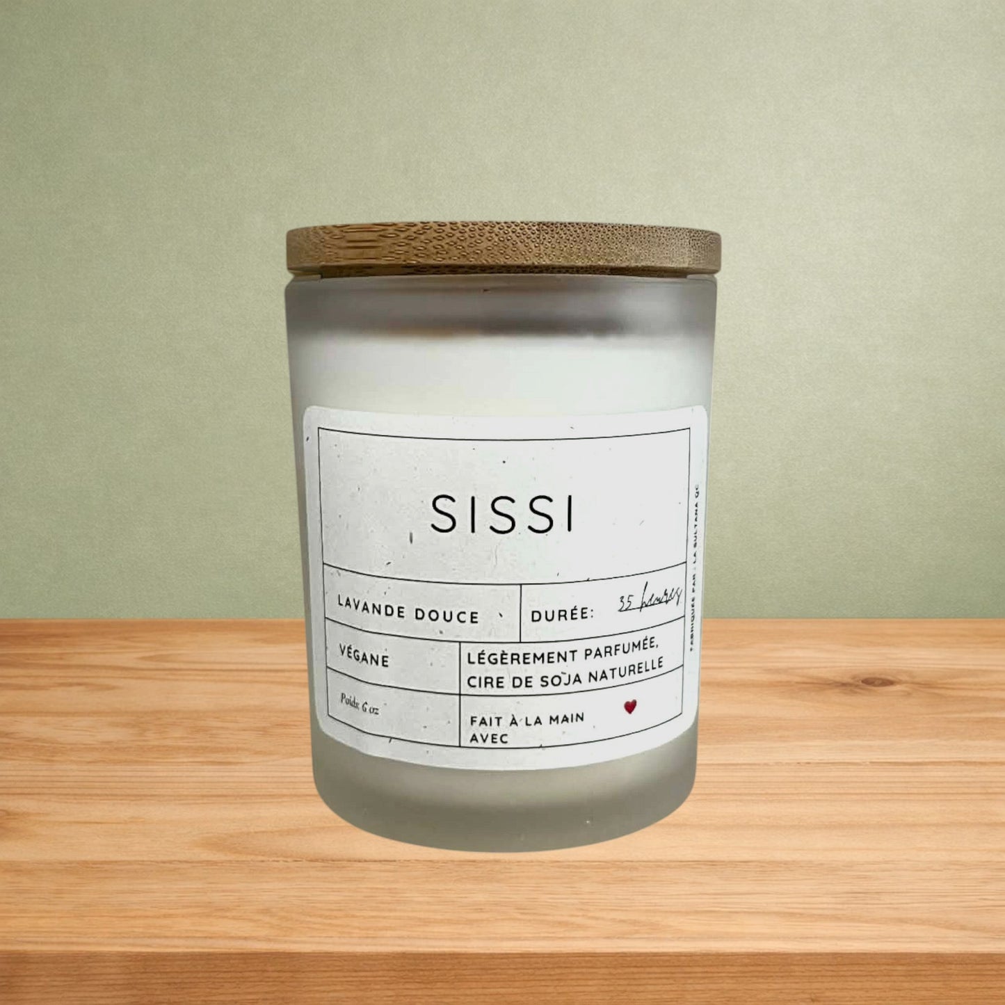 Bougie à la lavande 7oz - La Sultana | Soins naturels québecois